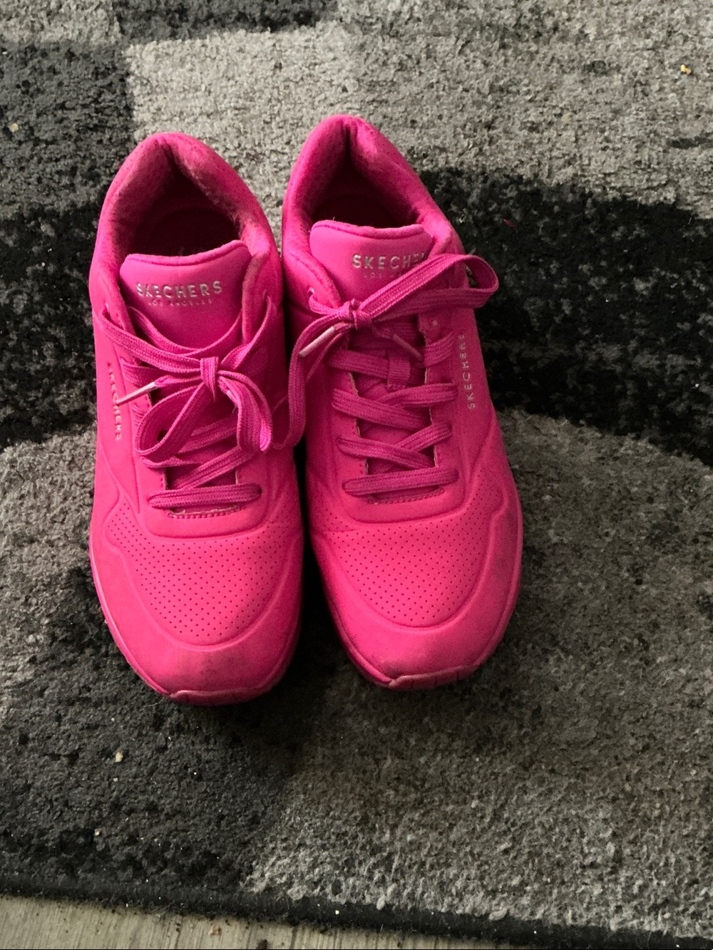 Skechers Women's Vivid Pink Lace-Up Sneakers